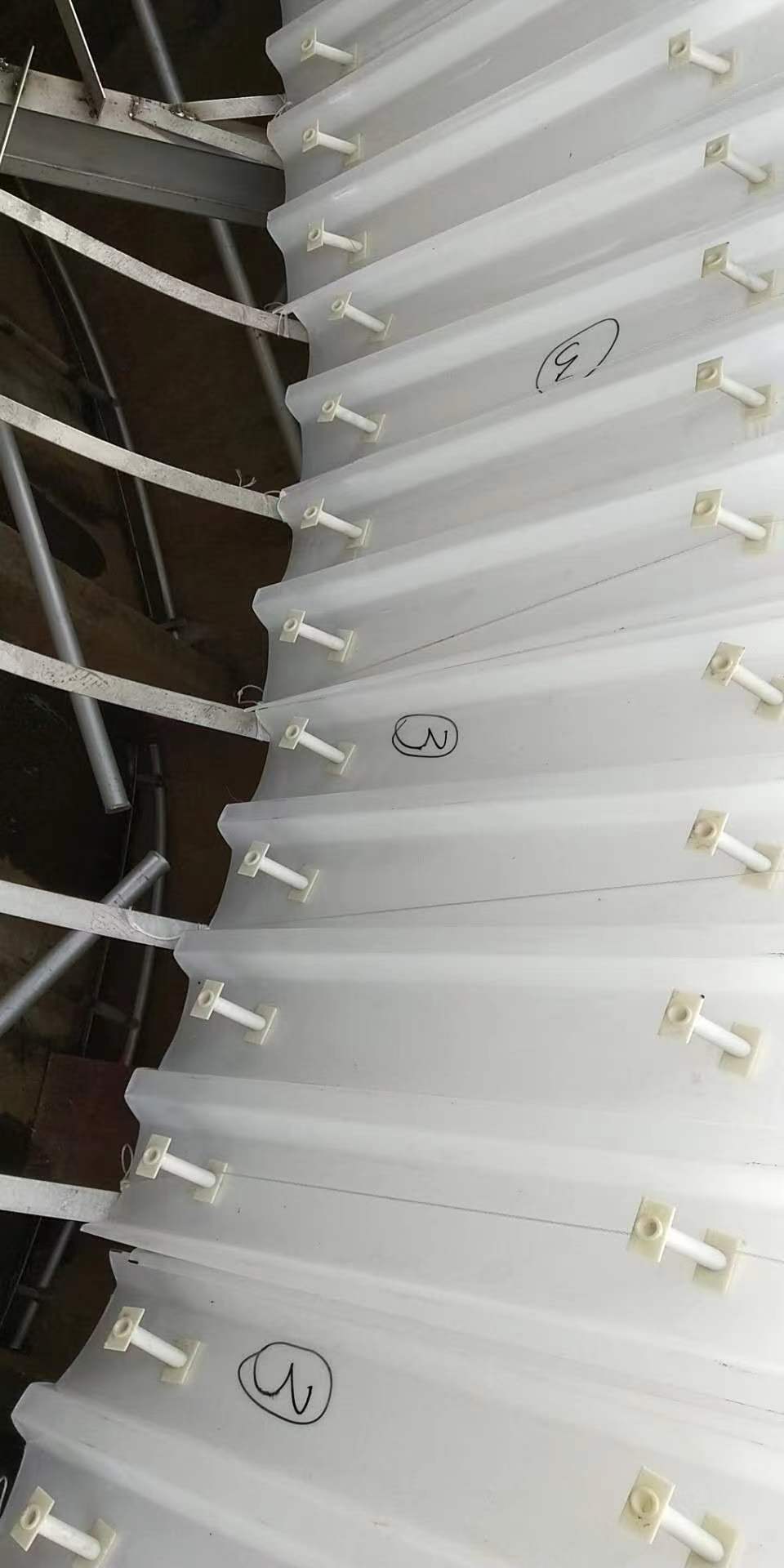 组合形单元斜板沉淀器